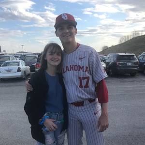 Meet your Posher, Aaron